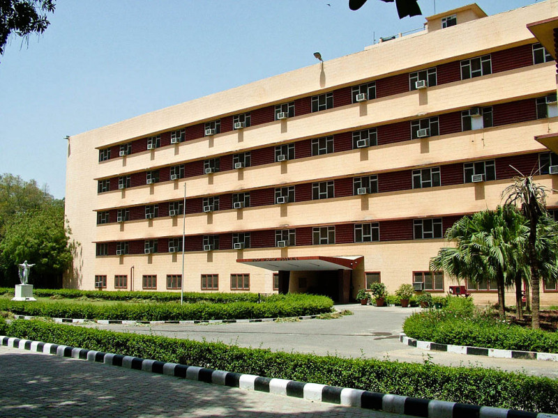 holi family hospital